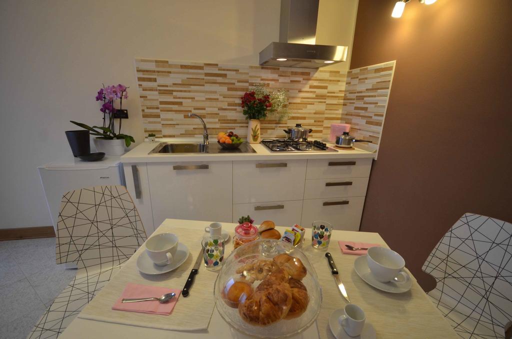 بينيفنتو B&B La Dimora Di Iside الغرفة الصورة